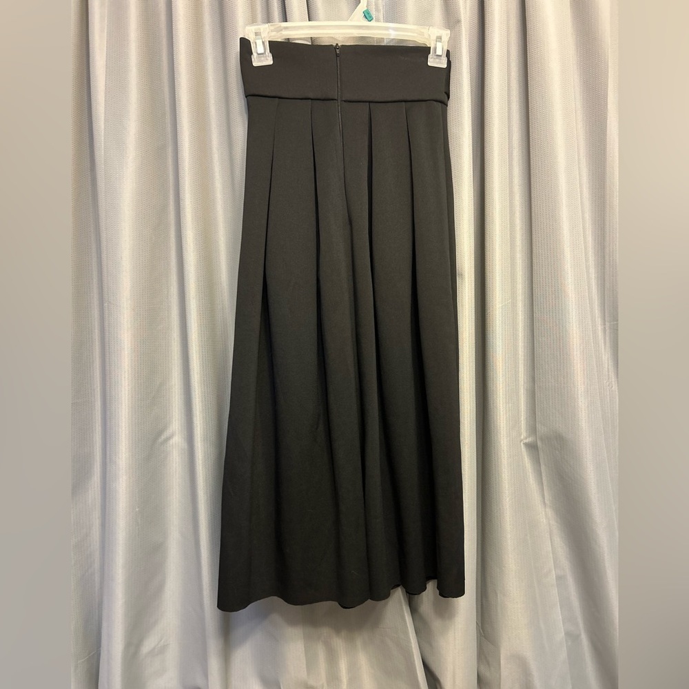 ASOS DESIGN Maxi Skirt beautiful black with silver ring size 0 12152 30% offw ♥️ - Picture 2 of 4